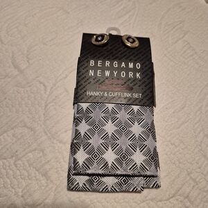 Bergamo New York Hanky & cuff link set NEW